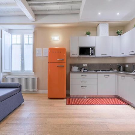 Wine Apartments Florence Barolo Екстер'єр фото