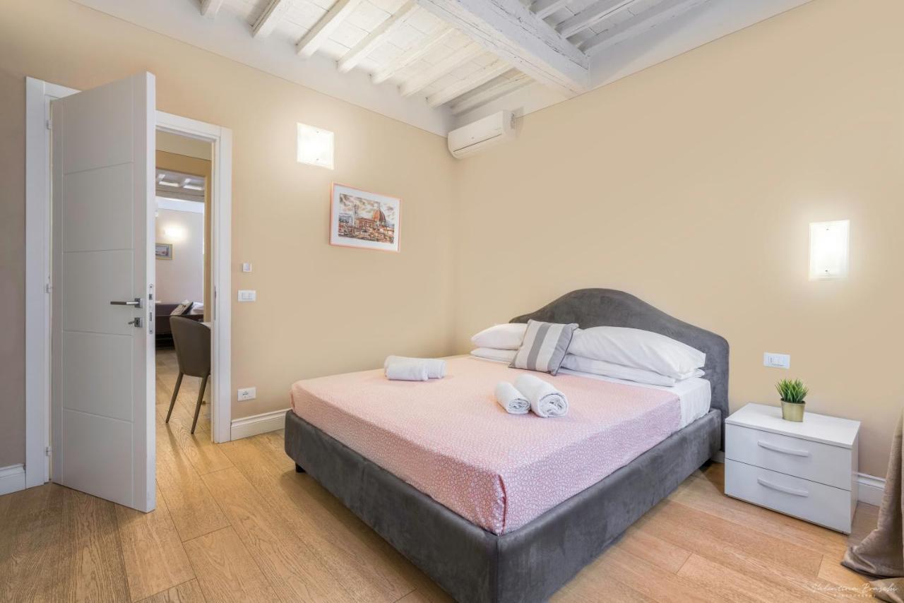 Wine Apartments Florence Barolo Екстер'єр фото