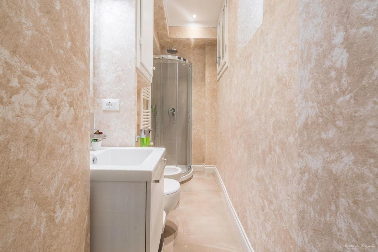Wine Apartments Florence Barolo Екстер'єр фото